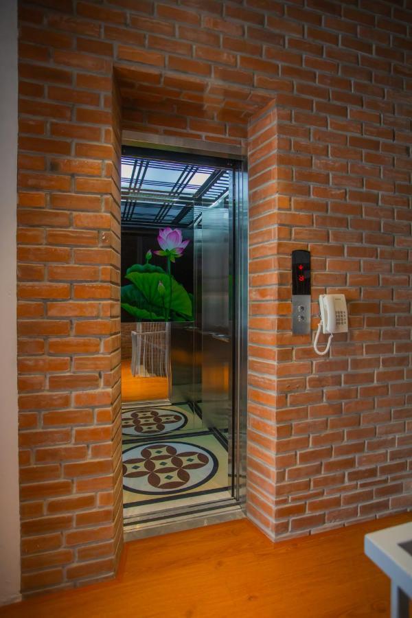 Апартаменти Crin House Tay Ho Ханой Екстер'єр фото